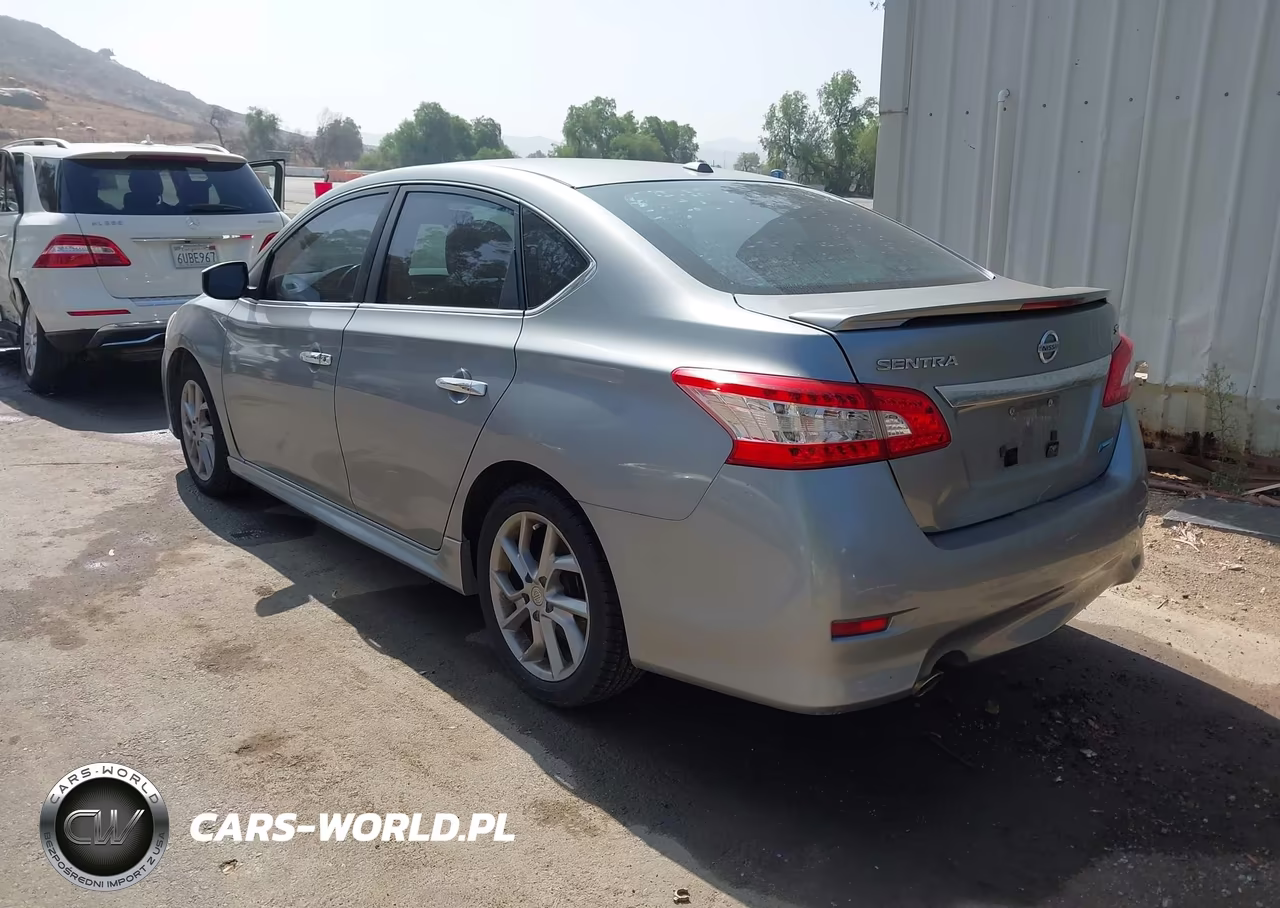 2013 Nissan Sentra Sr VIN:3N1AB7AP6DL795859 - 3