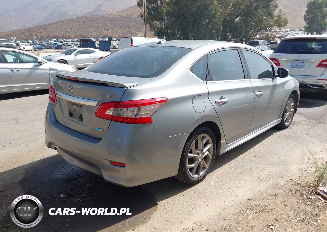 2013 Nissan Sentra Sr VIN:3N1AB7AP6DL795859 - 4
