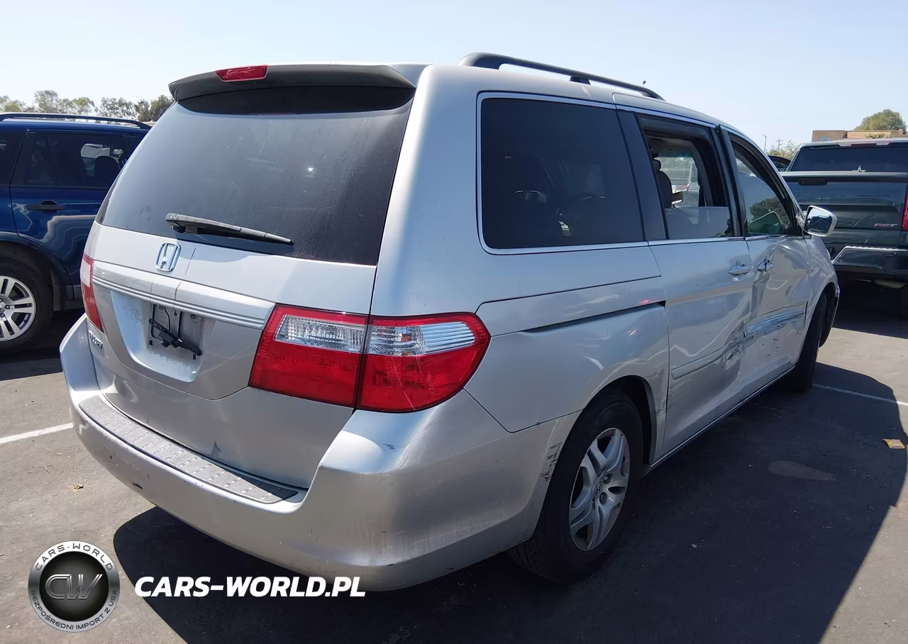 2007 Honda Odyssey Ex VIN:5FNRL38477B057962 - 4