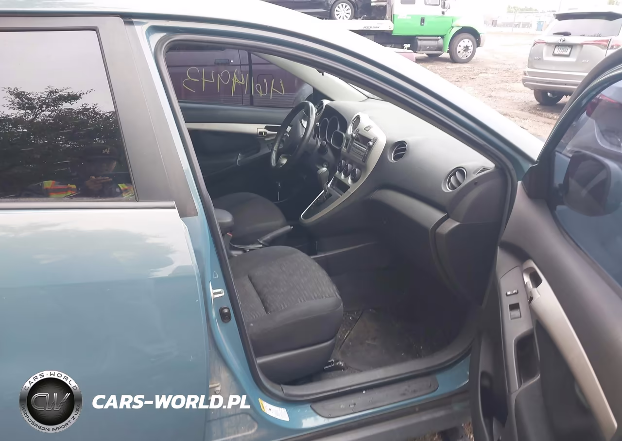 2009 Pontiac Vibe VIN:5Y2SP67069Z403096 - 5
