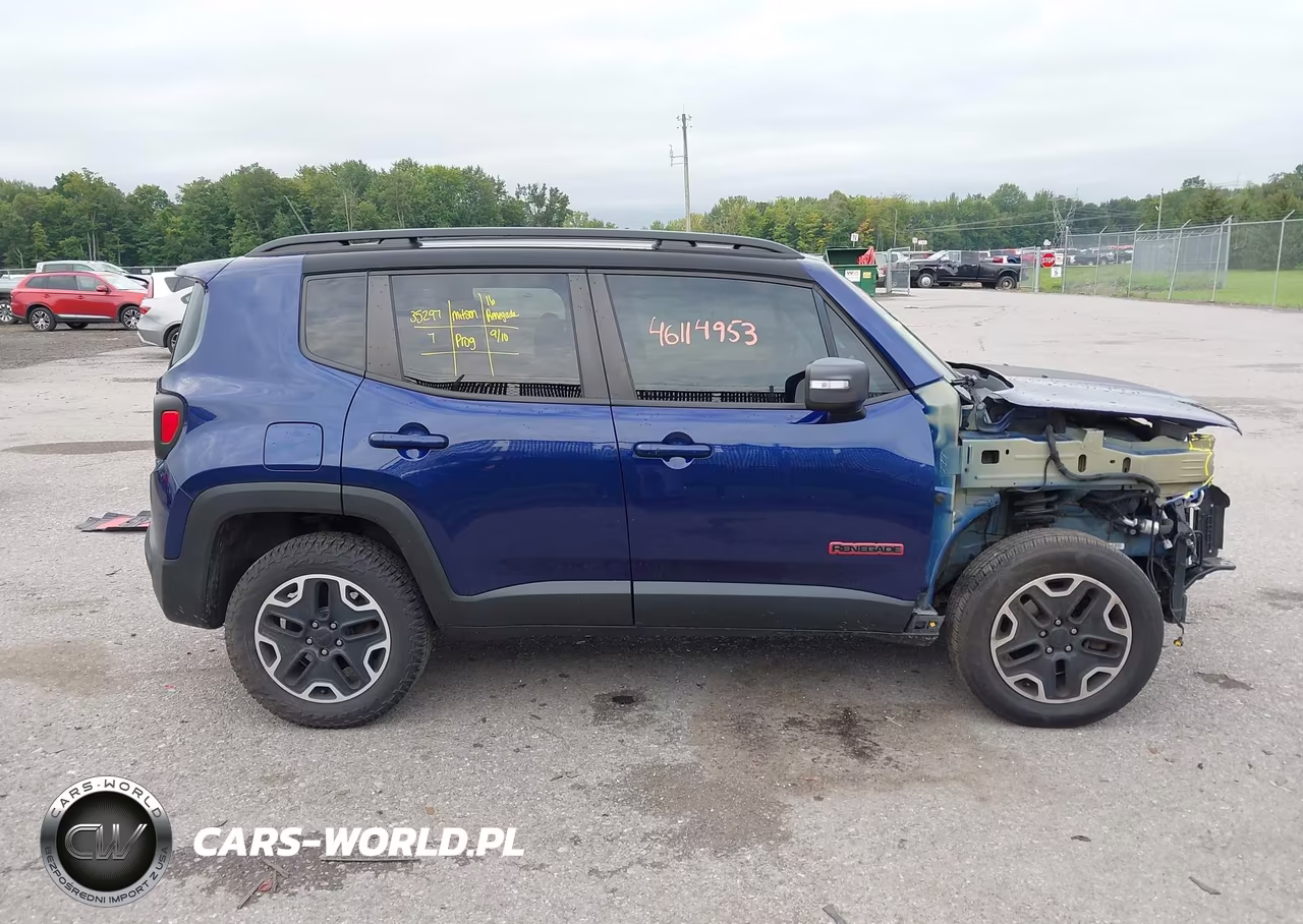 2016 Jeep Renegade Trailhawk VIN:ZACCJBCT1GPC89759 - 13