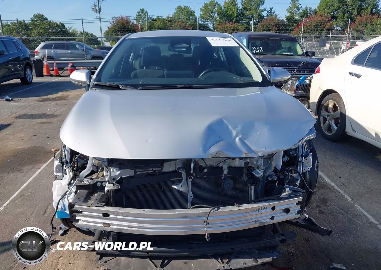 2024 Toyota Corolla Hybrid Le VIN:JTDBCMFE7R3028531 - 12