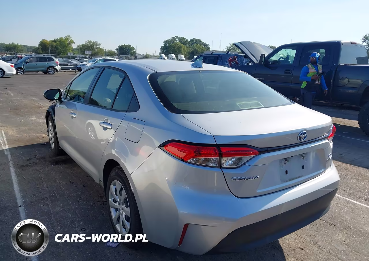 2024 Toyota Corolla Hybrid Le VIN:JTDBCMFE7R3028531 - 3