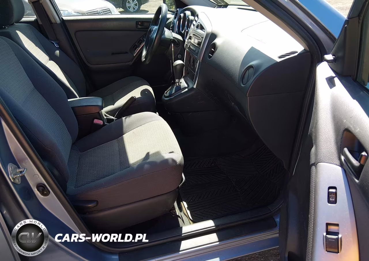 2005 Toyota Matrix VIN:2T1KR32EX5C419253 - 5