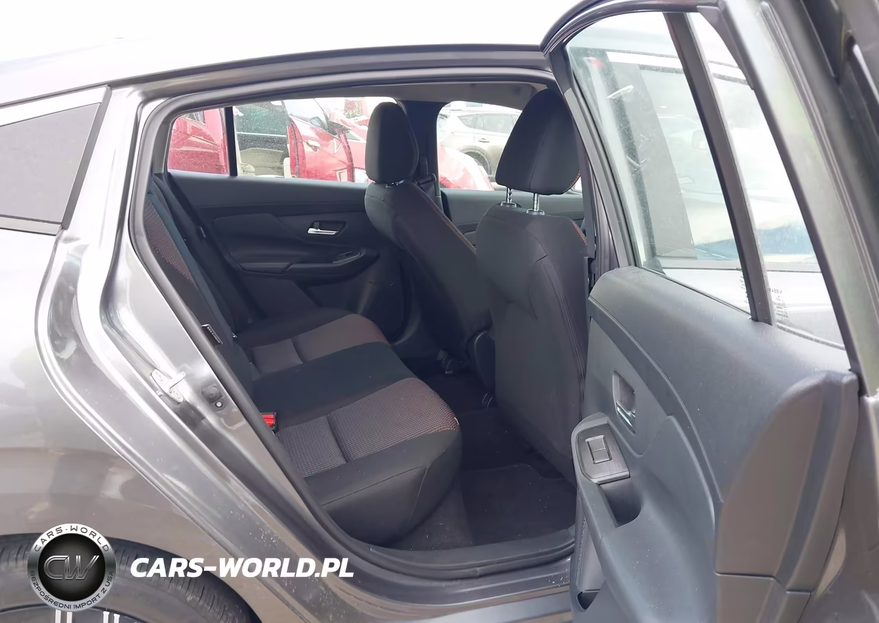 2026 Nissan Sentra Sr VIN:3N1AB9DV0TY247072 - 8