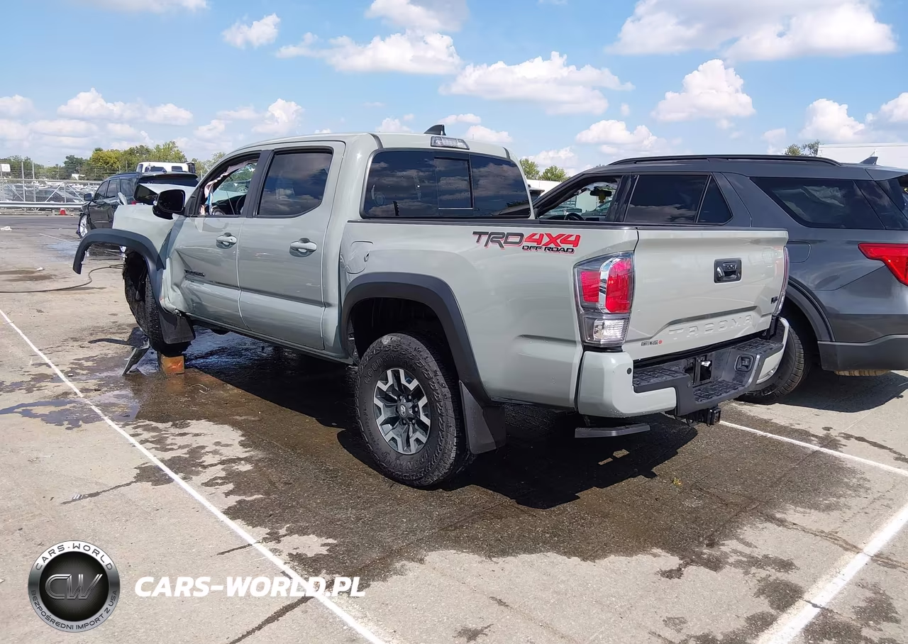 2023 Toyota Tacoma Trd Off Road VIN:3TMCZ5ANXPM605659 - 3