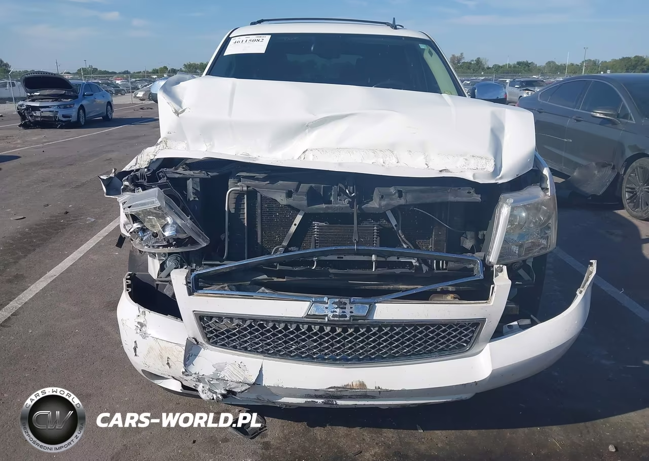 2010 Chevrolet Tahoe Ltz VIN:1GNUKCE00AR192188 - 6