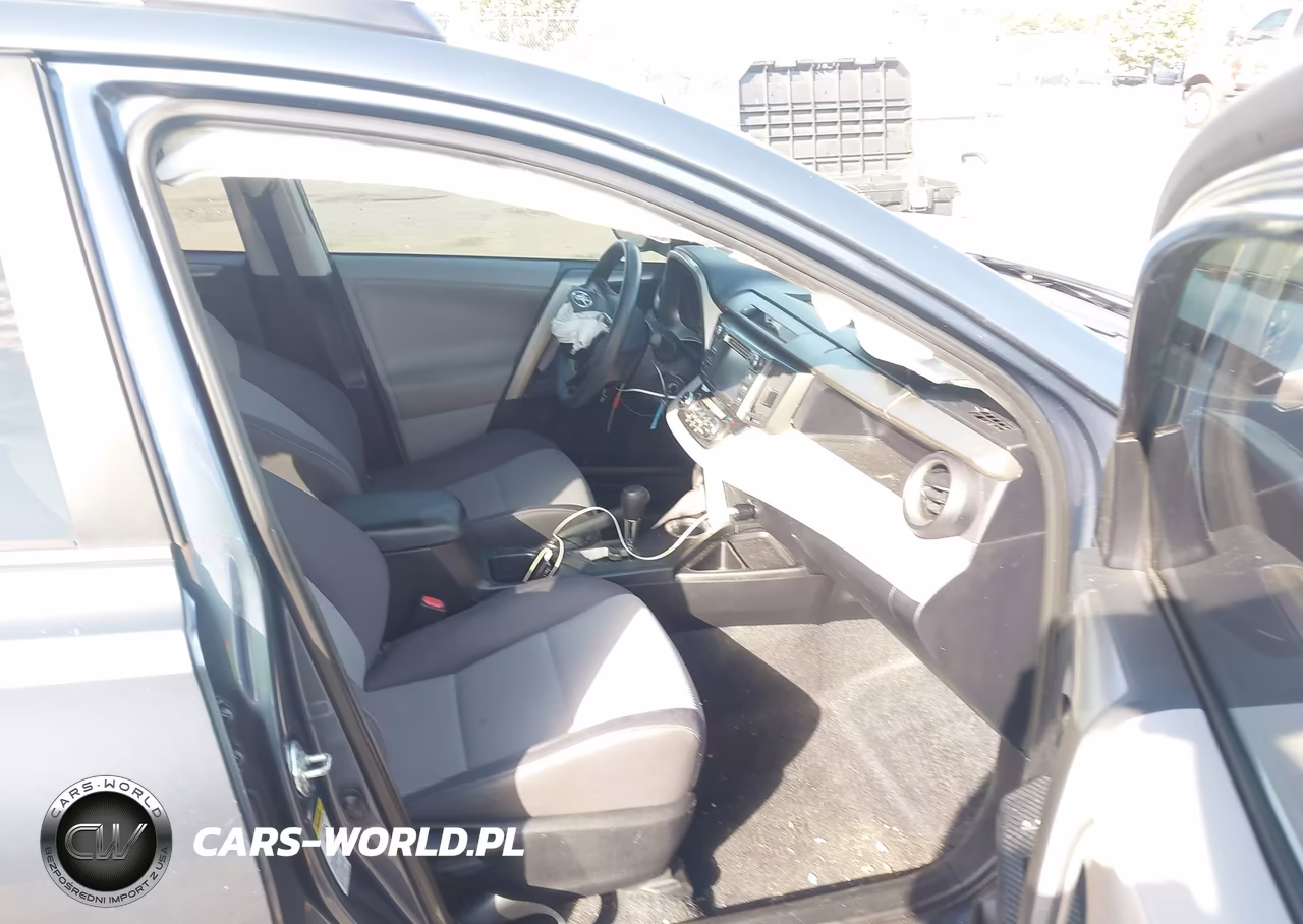 2013 Toyota Rav4 Xle VIN:2T3WFREV2DW019328 - 5