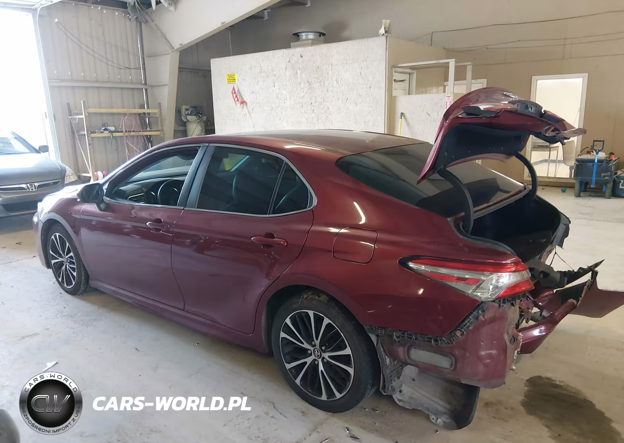2018 Toyota Camry Se VIN:4T1B11HK6JU517939 - 14