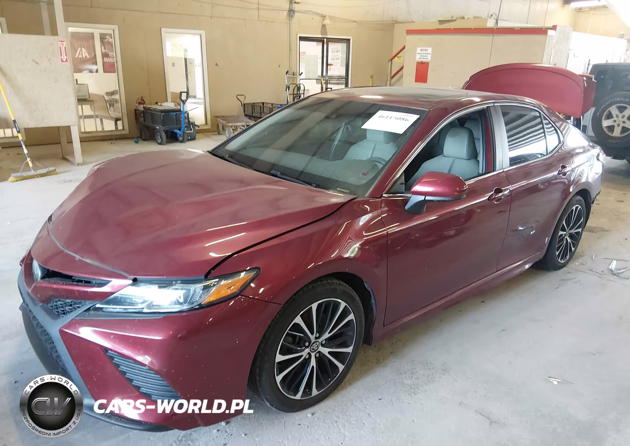 2018 Toyota Camry Se VIN:4T1B11HK6JU517939 - 2
