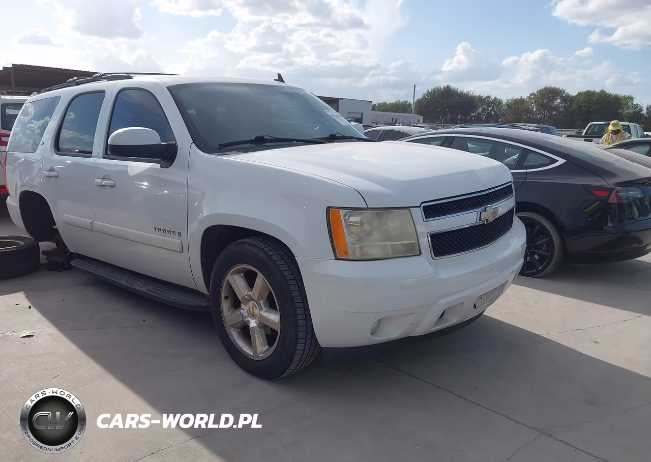2008 Chevrolet Tahoe Lt – zdjęcie 1 z 17