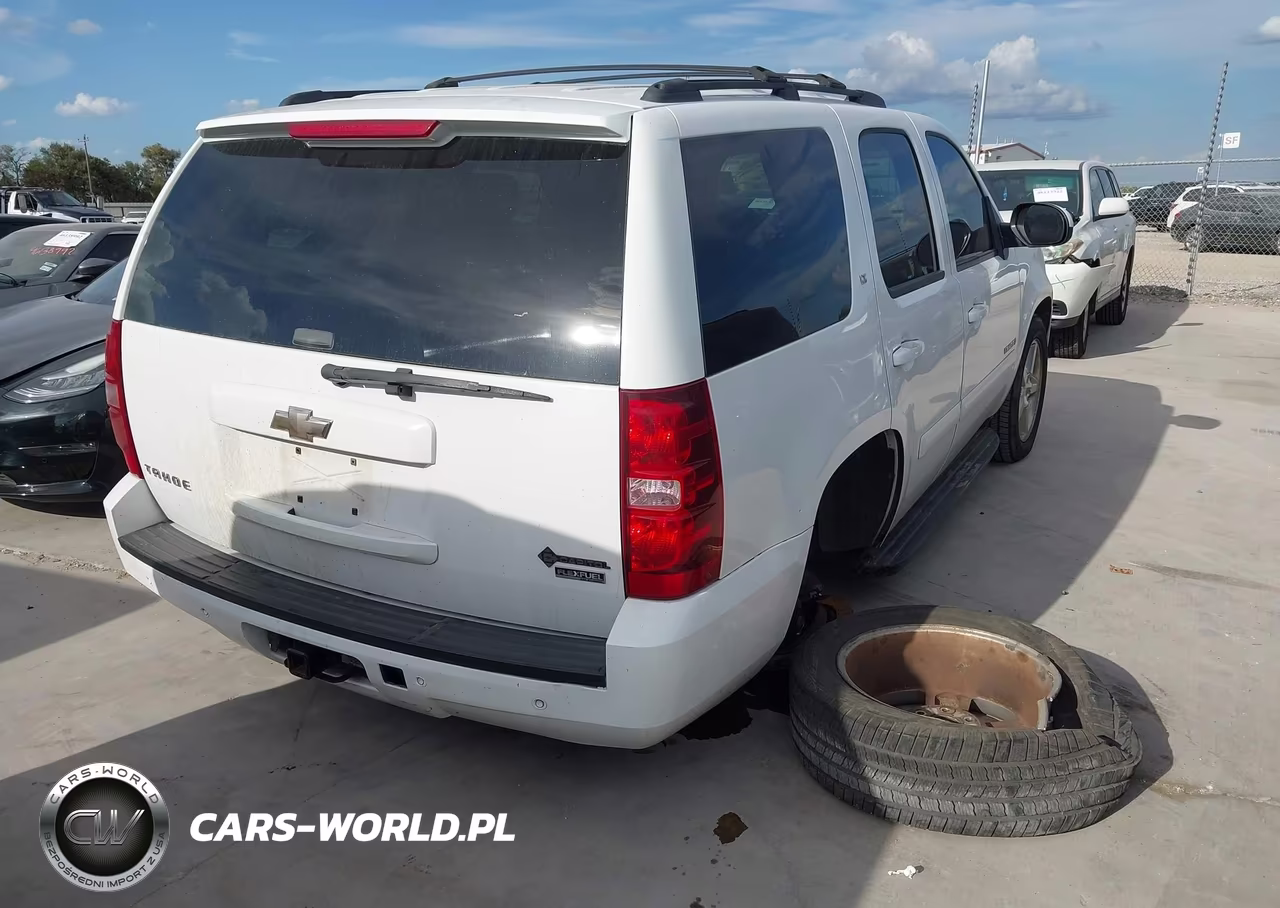 2008 Chevrolet Tahoe Lt VIN:1GNFC13048R195196 - 4