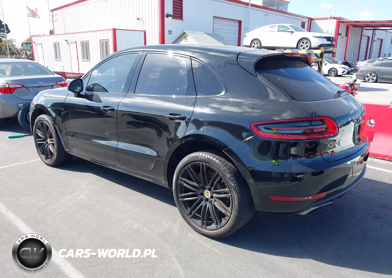2018 Porsche Macan Turbo VIN:WP1AF2A59JLB70803 - 3