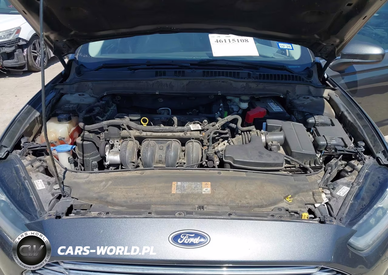 2015 Ford Fusion S VIN:3FA6P0G73FR263445 - 10
