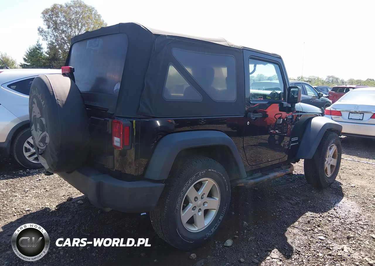 2016 Jeep Wrangler Sport VIN:1C4AJWAGXGL120087 - 4