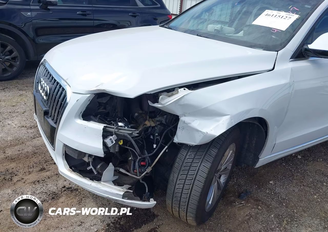 2016 Audi Q5 2.0T Premium VIN:WA1C2AFP8GA069681 - 6
