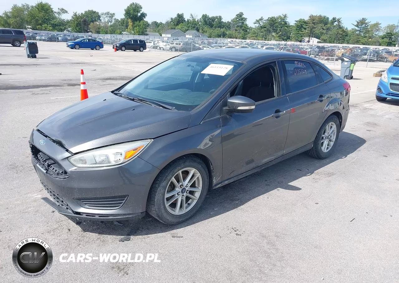 2015 Ford Focus Se VIN:1FADP3F20FL346893 - 2