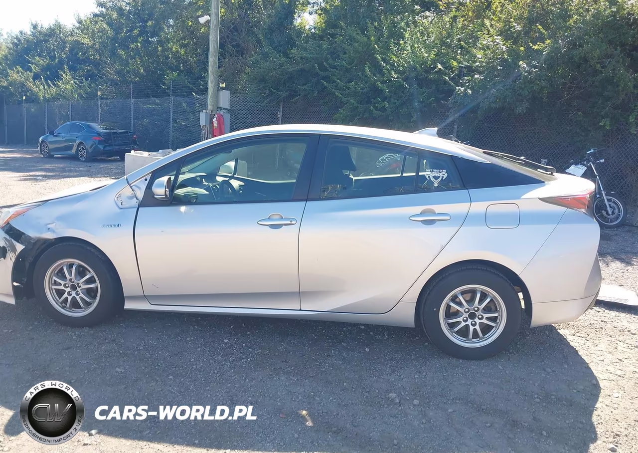 2016 Toyota Prius Two VIN:JTDKBRFU9G3011850 - 15