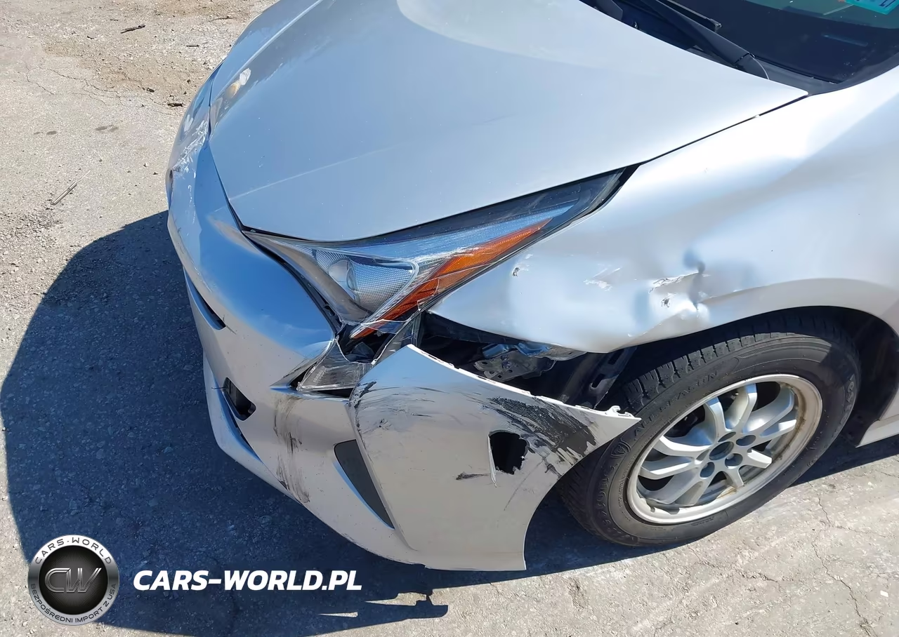 2016 Toyota Prius Two VIN:JTDKBRFU9G3011850 - 18