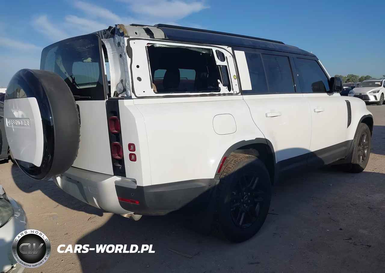 2025 Land Rover Defender 130 P300 S VIN:SALEJFFU5S2458312 - 4