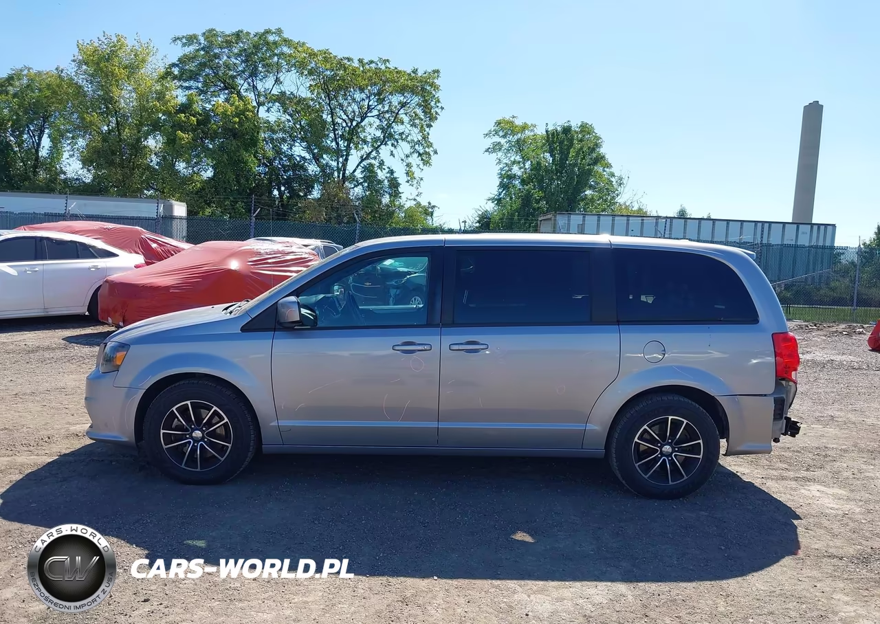 2018 Dodge Grand Caravan Gt VIN:2C4RDGEG4JR296058 - 15