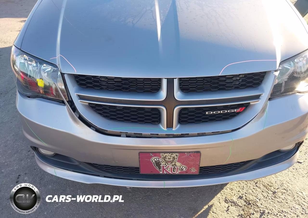 2018 Dodge Grand Caravan Gt VIN:2C4RDGEG4JR296058 - 18