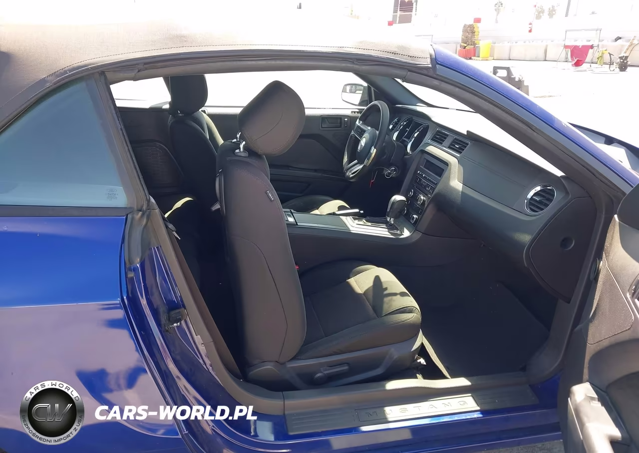 2014 Ford Mustang V6 VIN:1ZVBP8EM3E5267185 - 5