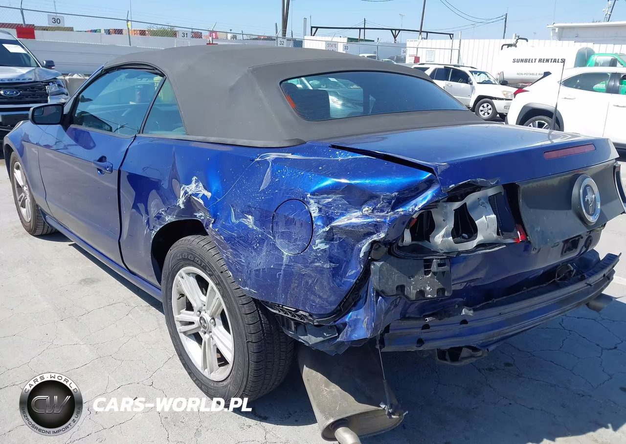 2014 Ford Mustang V6 VIN:1ZVBP8EM3E5267185 - 6