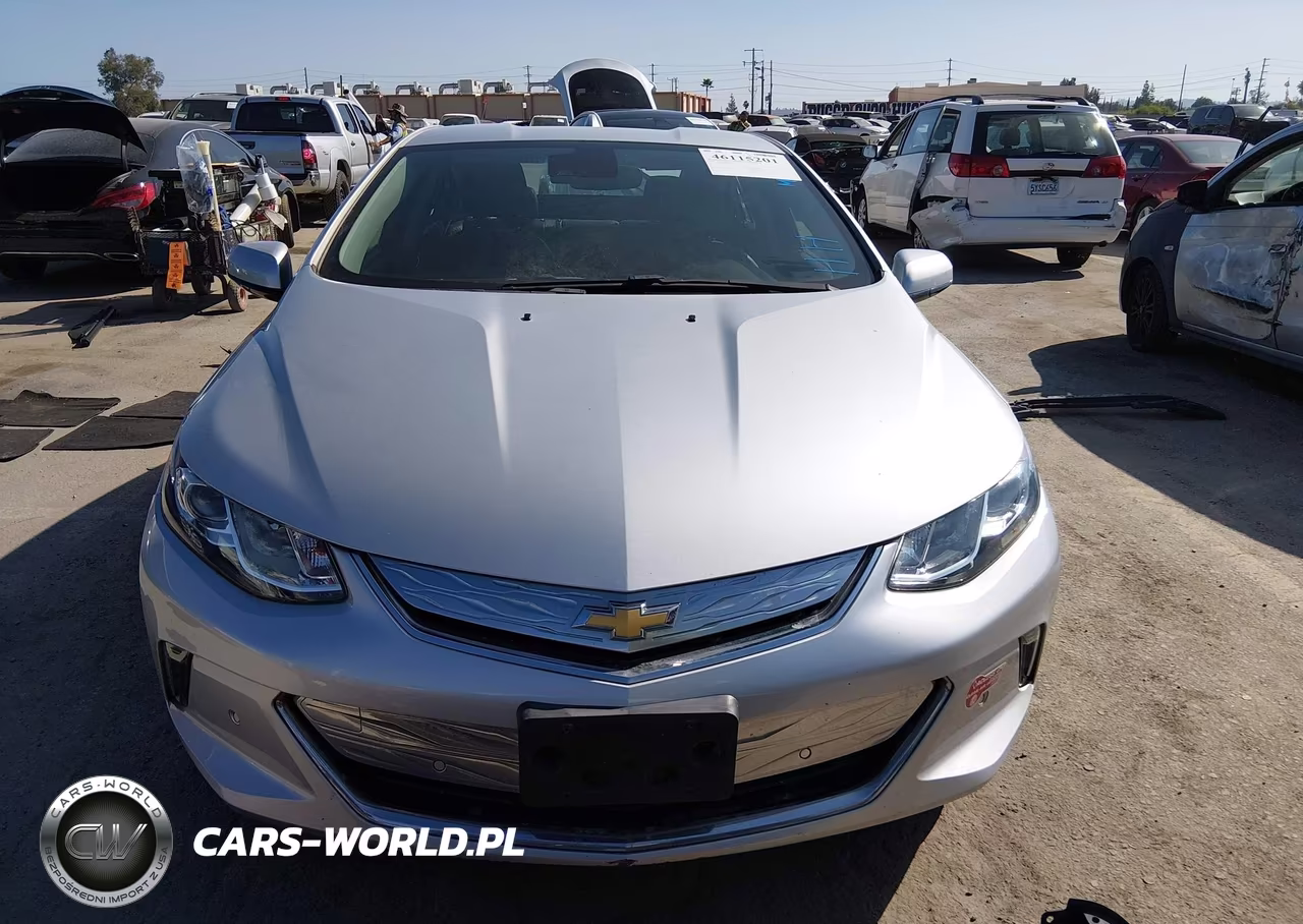 2018 Chevrolet Volt Premier VIN:1G1RD6S51JU124143 - 13