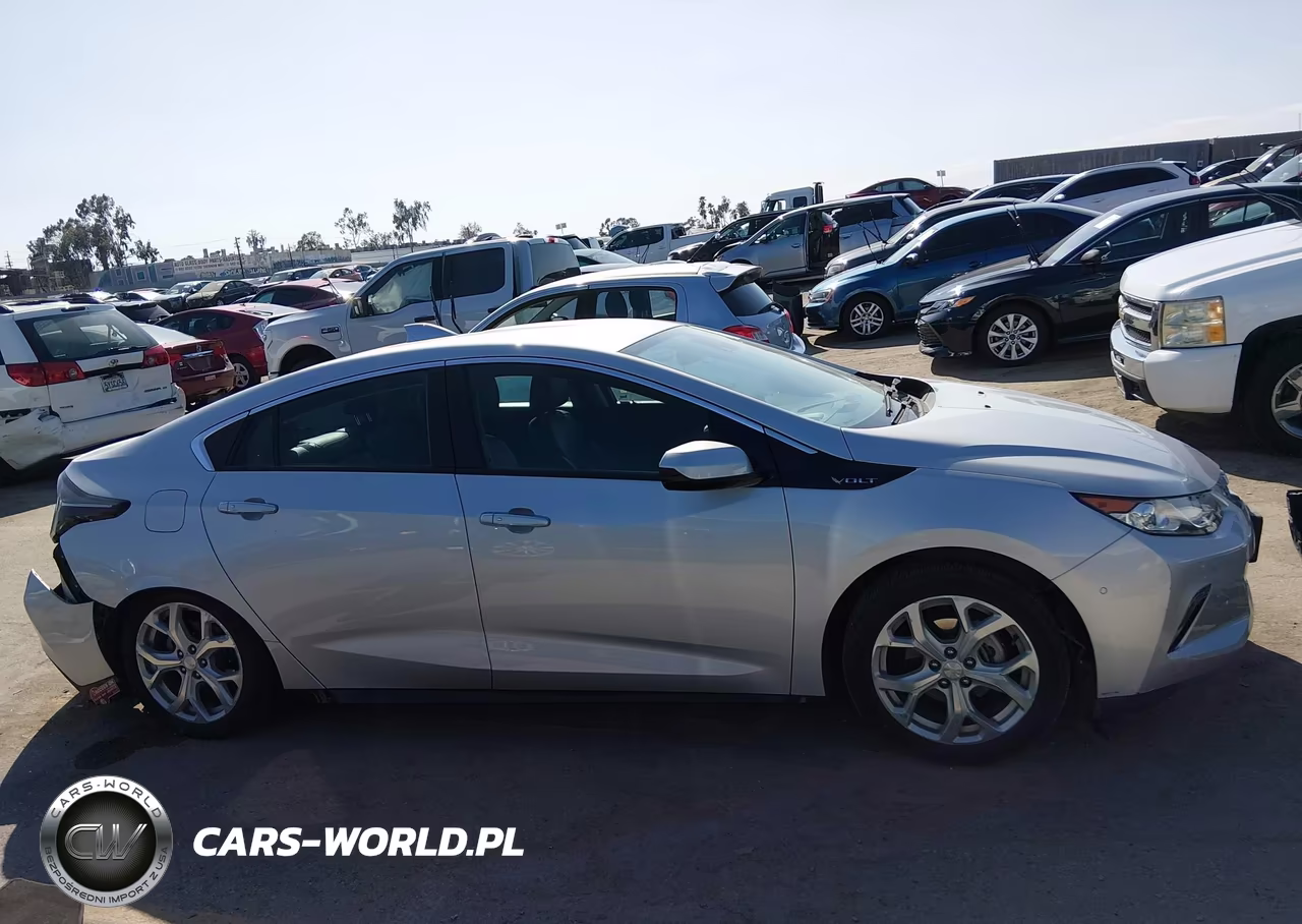 2018 Chevrolet Volt Premier VIN:1G1RD6S51JU124143 - 14