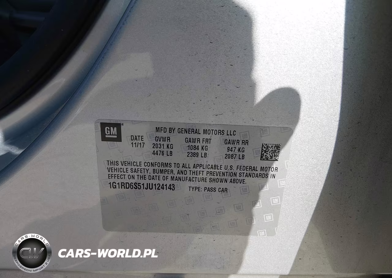 2018 Chevrolet Volt Premier VIN:1G1RD6S51JU124143 - 9