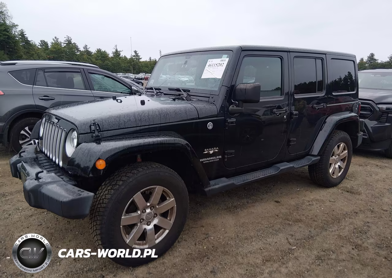 2017 Jeep Wrangler Unlimited Sahara 4X4 VIN:1C4BJWEGXHL733536 - 2