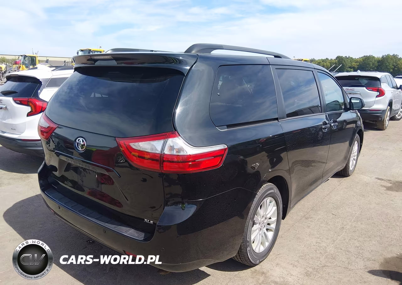 2015 Toyota Sienna Xle 8 Passenger VIN:5TDYK3DC3FS657495 - 4