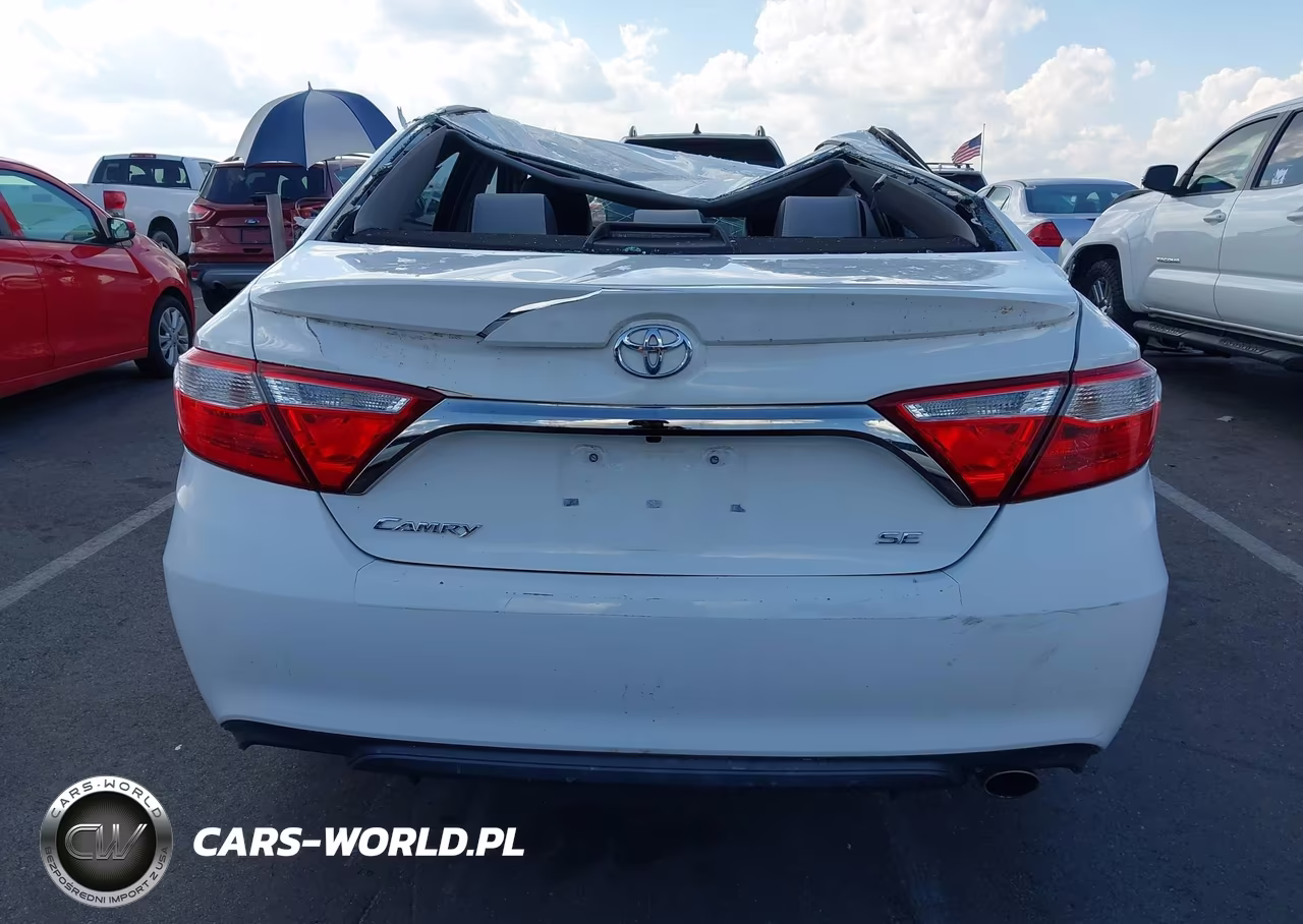 2015 Toyota Camry Se VIN:4T1BF1FK6FU019963 - 16