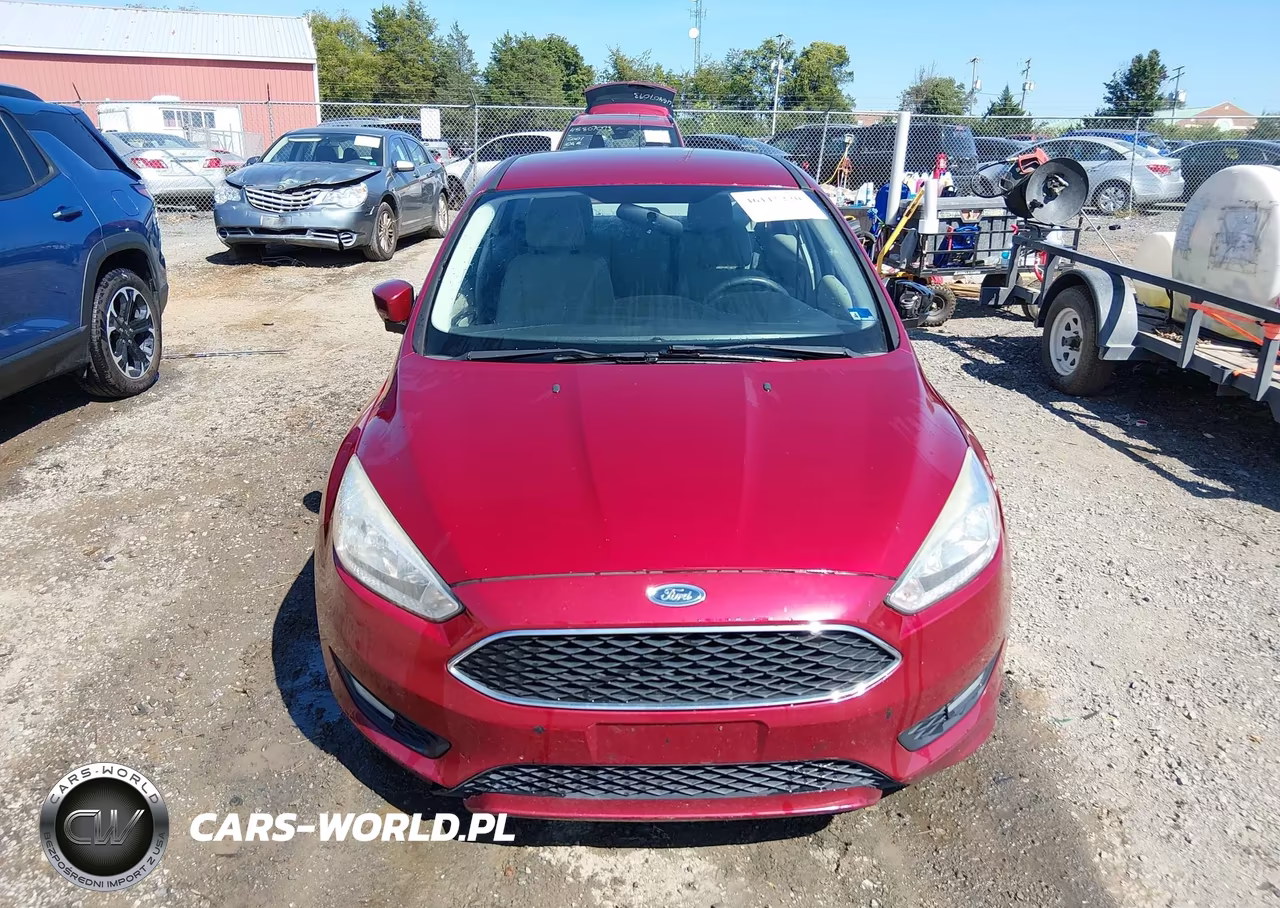 2016 Ford Focus Se VIN:1FADP3F27GL304187 - 12