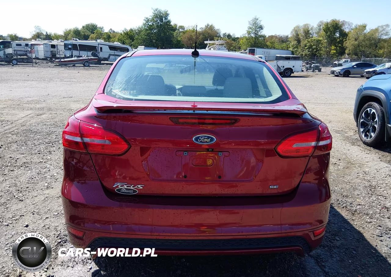 2016 Ford Focus Se VIN:1FADP3F27GL304187 - 16