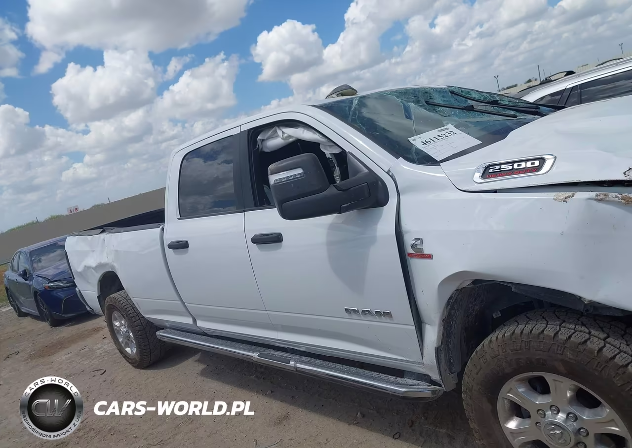 2026 Ram 2500 Big Horn 4X4 8' Box VIN:3C6UR5JL0TG273962 - 13