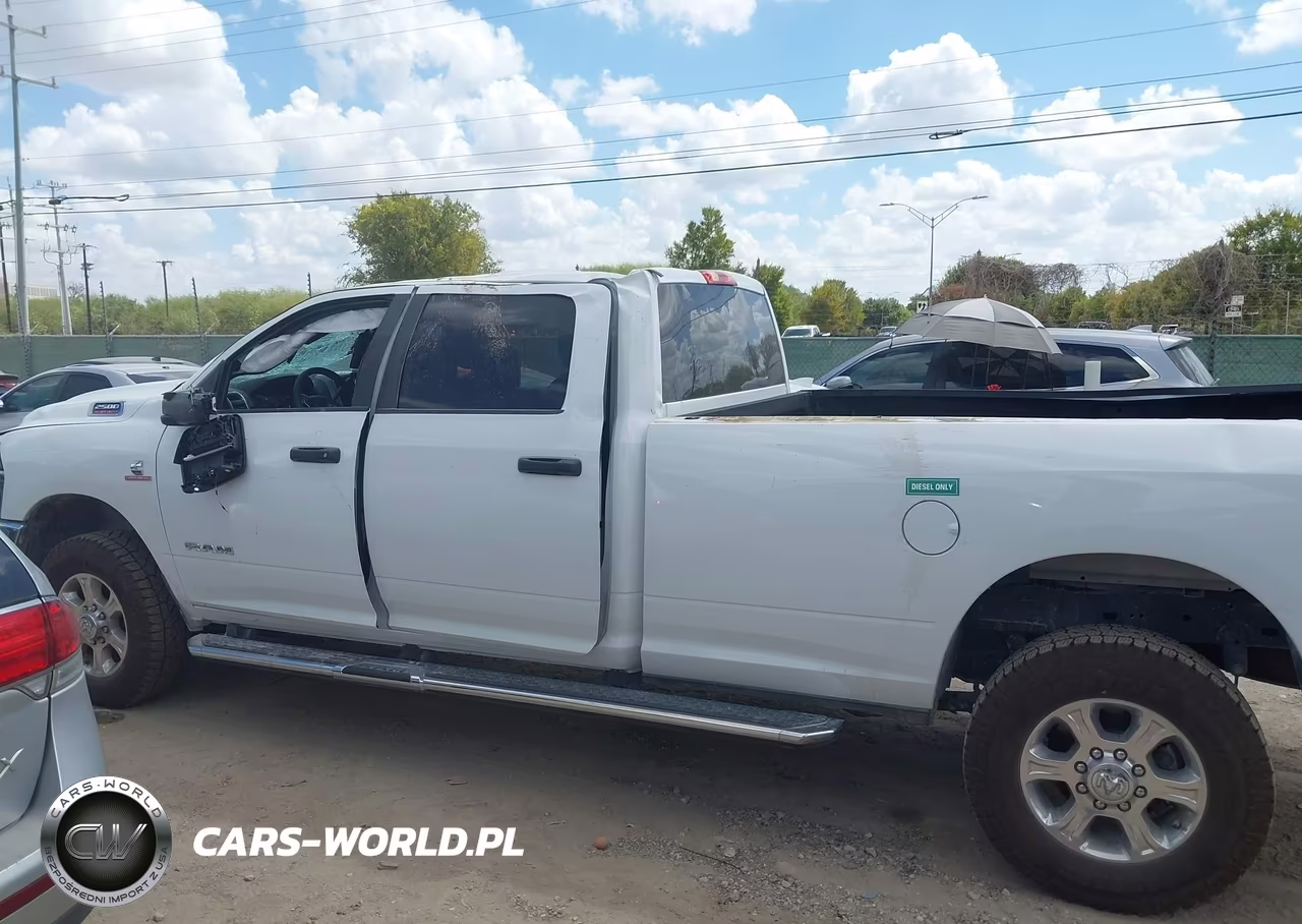 2026 Ram 2500 Big Horn 4X4 8' Box VIN:3C6UR5JL0TG273962 - 14