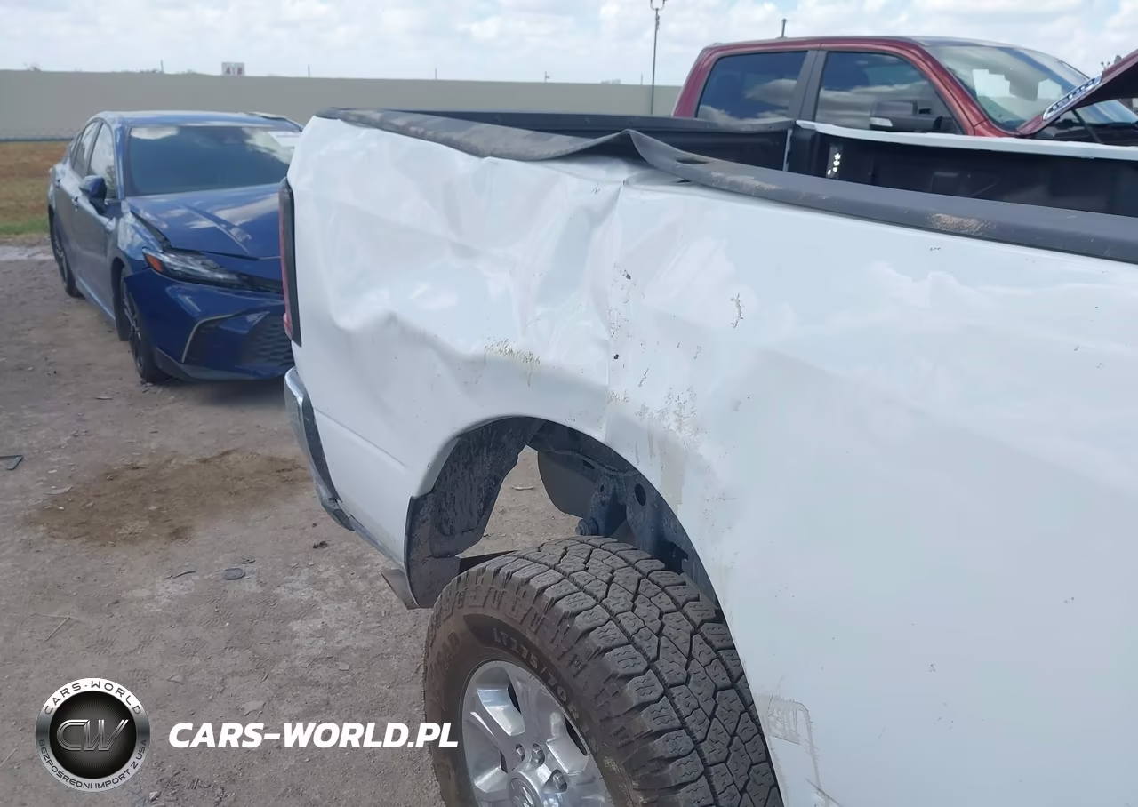 2026 Ram 2500 Big Horn 4X4 8' Box VIN:3C6UR5JL0TG273962 - 20
