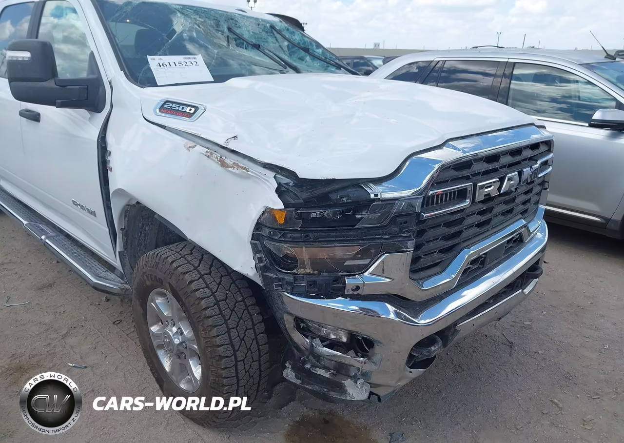 2026 Ram 2500 Big Horn 4X4 8' Box VIN:3C6UR5JL0TG273962 - 6