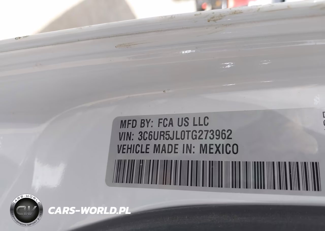 2026 Ram 2500 Big Horn 4X4 8' Box VIN:3C6UR5JL0TG273962 - 9