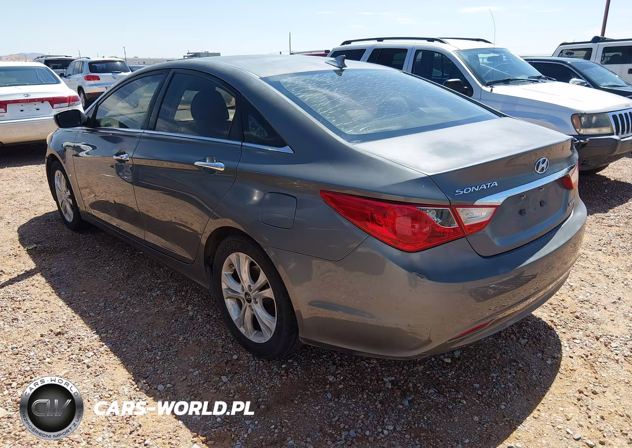 2013 Hyundai Sonata Limited VIN:5NPEC4ACXDH610770 - 3