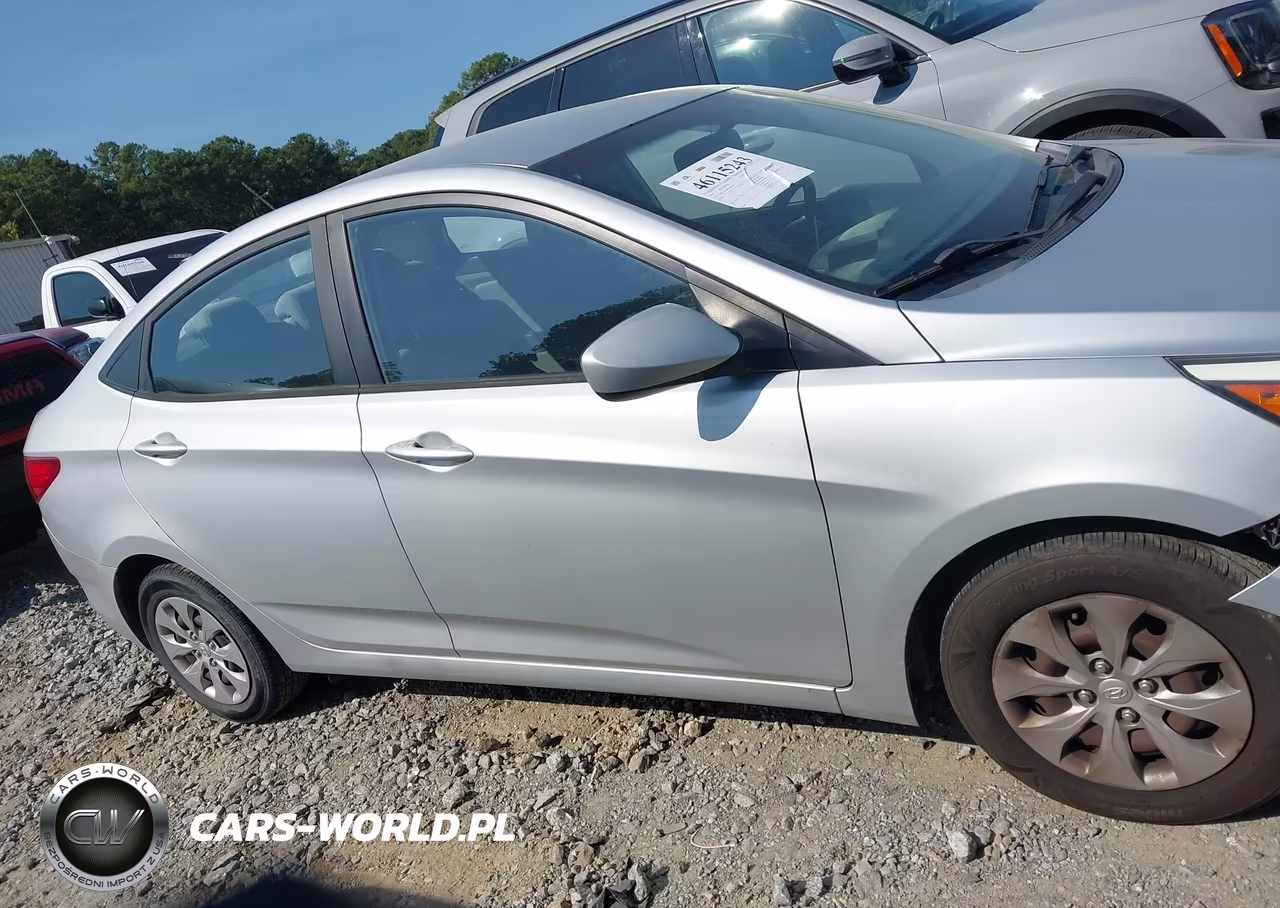 2015 Hyundai Accent Gls VIN:KMHCT4AE4FU908258 - 13