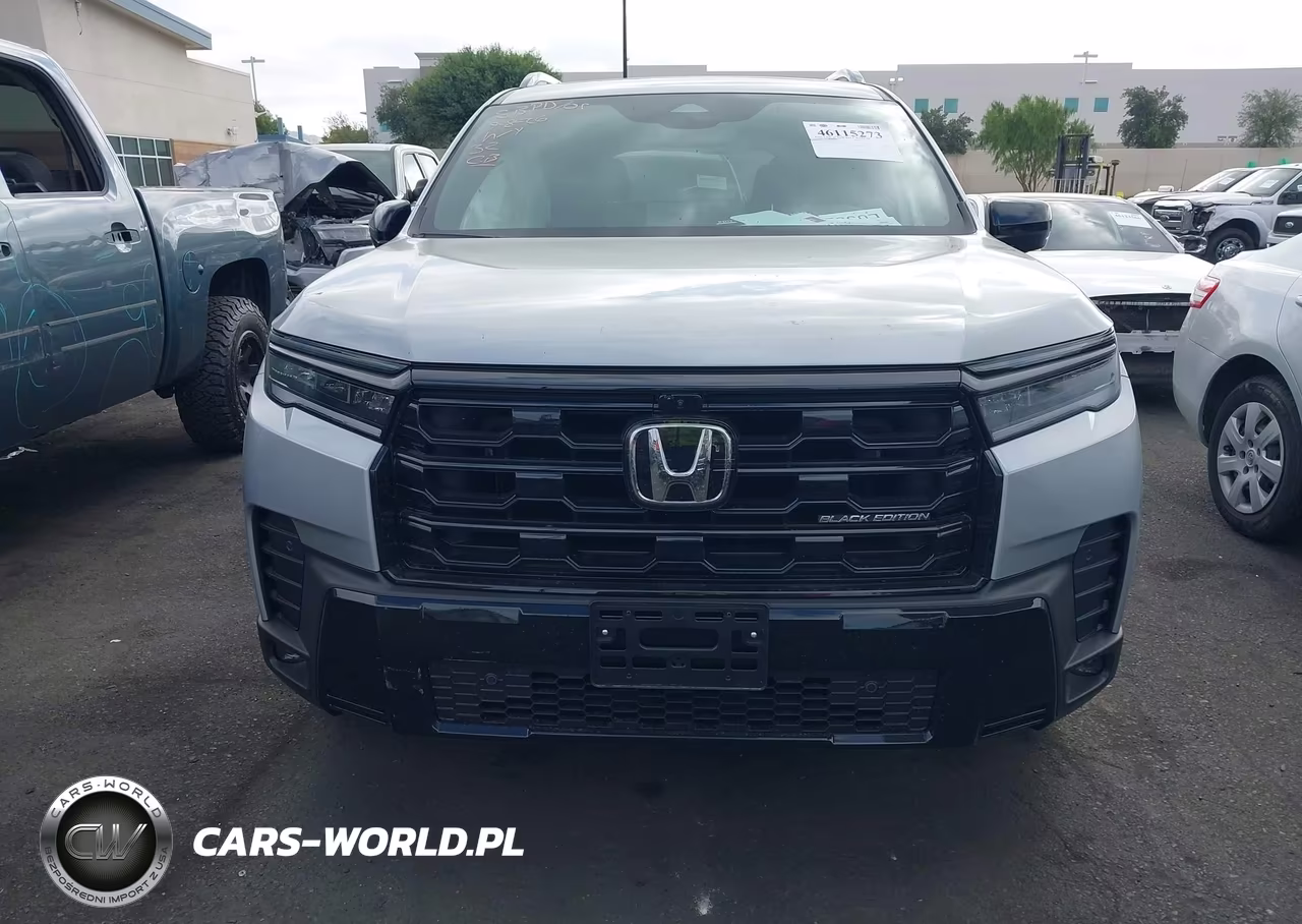 2026 Honda Pilot Black Edition VIN:5FNYG1H95TB055878 - 11