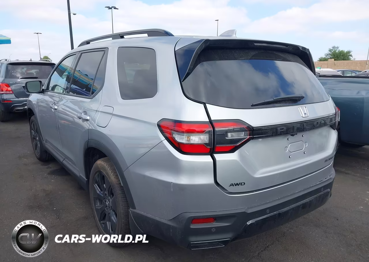 2026 Honda Pilot Black Edition VIN:5FNYG1H95TB055878 - 3