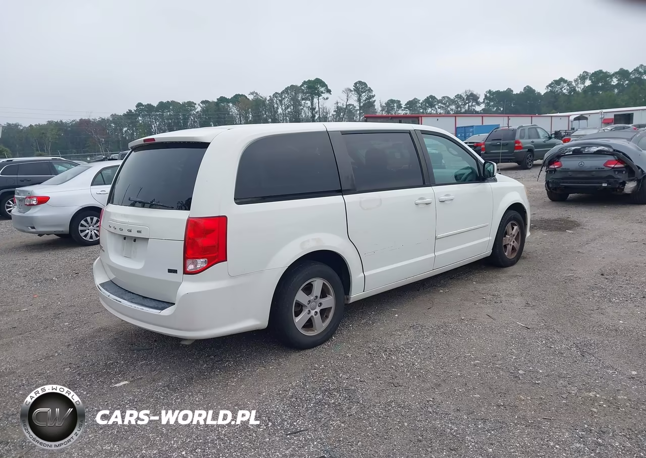 2012 Dodge Grand Caravan Sxt VIN:2C4RDGCG7CR274531 - 4