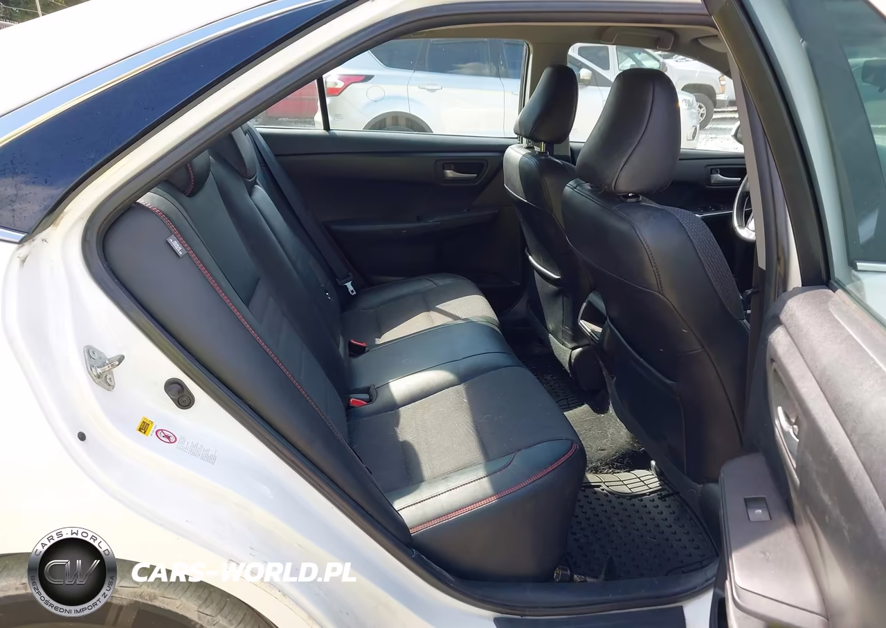 2016 Toyota Camry Se VIN:4T1BF1FK0GU206858 - 8