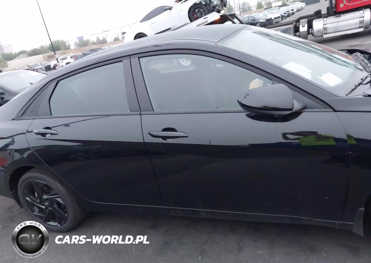 2026 Hyundai Elantra Sel Sport VIN:KMHLM4DG4TU210772 - 14