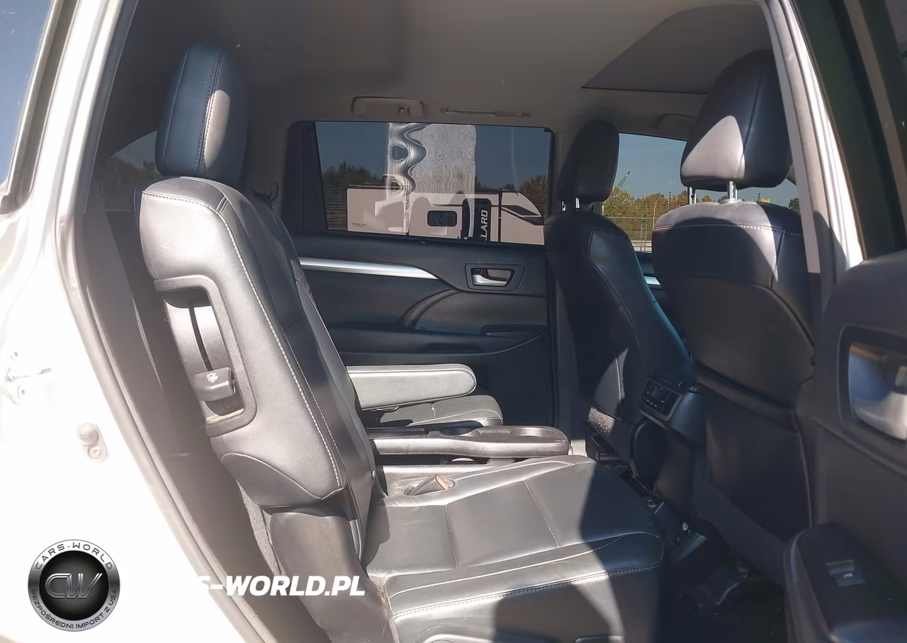 2015 Toyota Highlander Xle V6 VIN:5TDJKRFH3FS142817 - 8