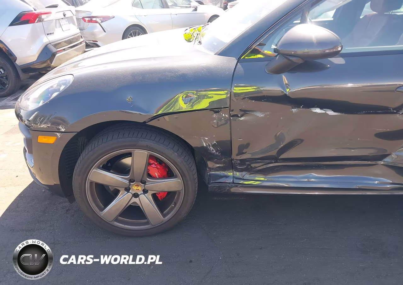 2018 Porsche Macan Turbo VIN:WP1AF2A59JLB71627 - 6